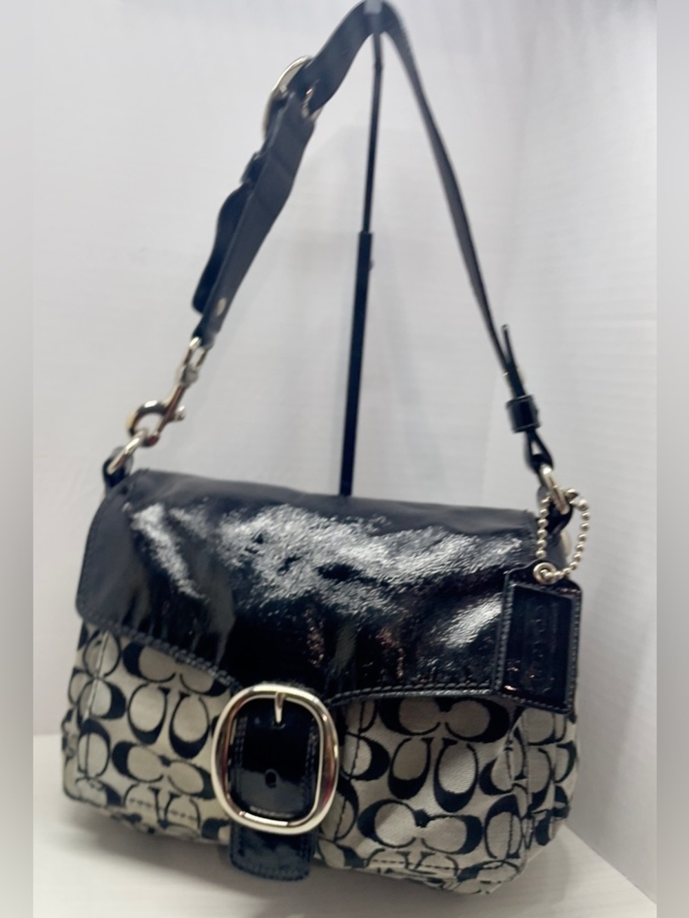 Coach Bleecker 2008 Signature Flap Shoulder Bag 12562 Black Patent Trim, Buckle - Picture 2 of 14